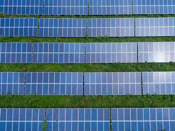 Understanding Solar Inverter Curtailment: What Happens to Excess Energy?